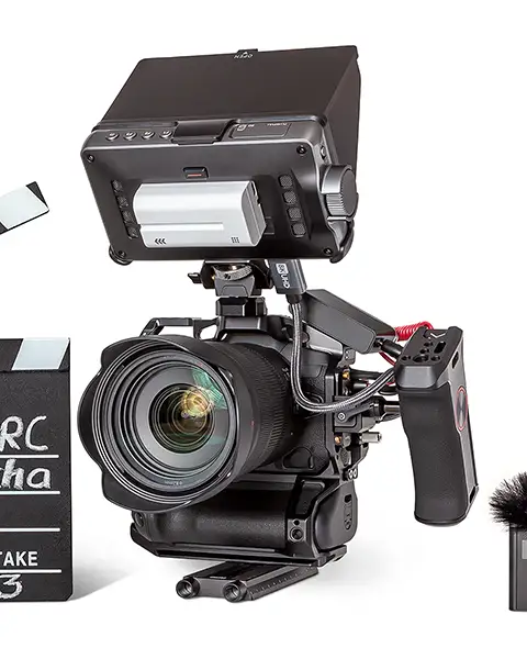 Videotechnik: Actioncams, Bridgekamera, Drohne, Filmklappe, Vollformatkamera, Mikrofone - Referenzen von Filmproduktionen, Videoproduktionen, Videodrehs und Postproduktionen